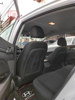 هیوندای ئەلەنترا